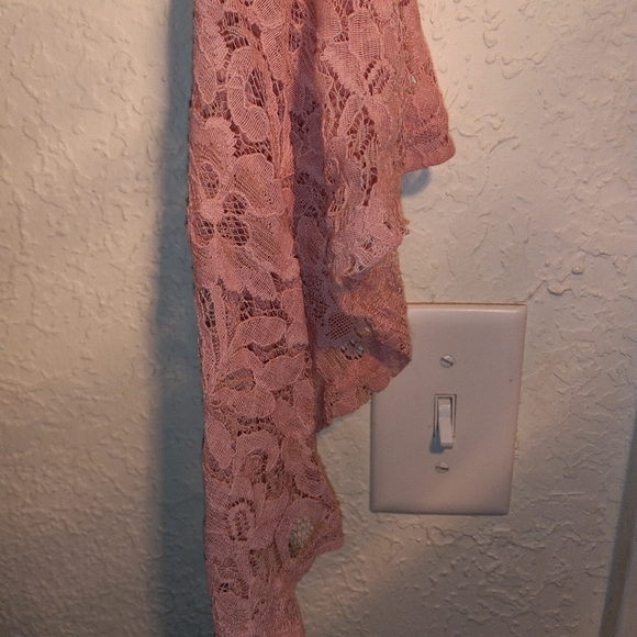 Lace Top - Picture 4 of 9